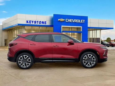 Used 2024 Chevrolet Blazer RS FWD image 8