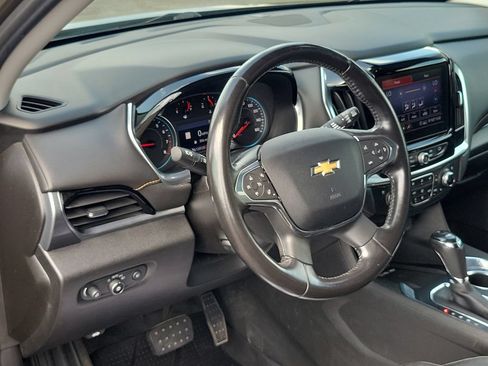 Used 2020 Chevrolet Traverse Premier w/ LPO, Floor Liner Package AWD/4WD image 8