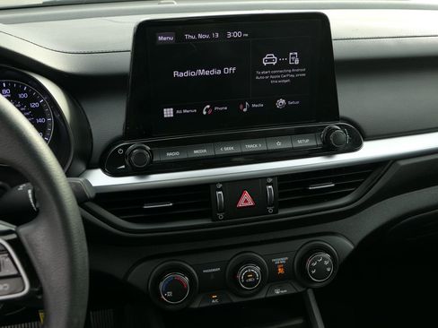 Used 2023 Kia Forte LXS image 19