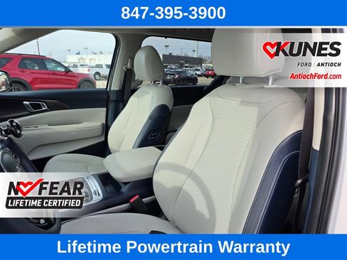 Used 2025 Kia Carnival SX Prestige FWD image 17