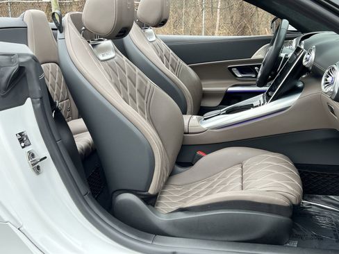 Certified 2023 Mercedes-Benz SL 63 AMG 4MATIC image 26