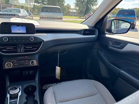 Used 2021 Ford Escape S FWD image 17