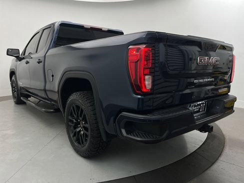 Used 2022 GMC Sierra 1500 Elevation image 12