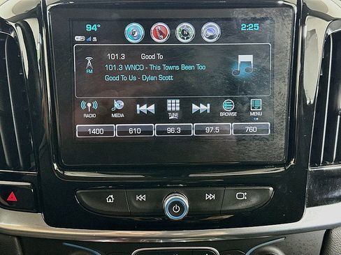 Used 2019 Chevrolet Traverse LT AWD/4WD image 14