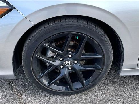 Used 2025 Honda Civic Sport image 34