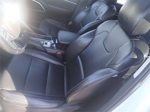 Certified 2020 Kia Telluride S image 11