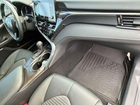 Certified 2023 Toyota Camry SE w/ Convenience Package image 34