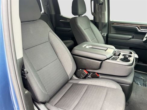 Used 2024 Chevrolet Silverado 1500 LT image 28