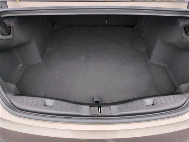 Used 2018 Lincoln MKZ Reserve FWD image 6