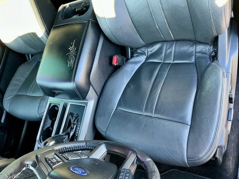 Used 2017 Ford F150 XLT w/ Equipment Group 302A Luxury image 39