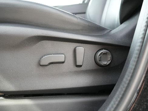 Used 2023 Subaru Ascent Limited w/ Technology Package image 25