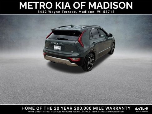 Used 2023 Kia Niro EX Touring FWD image 8