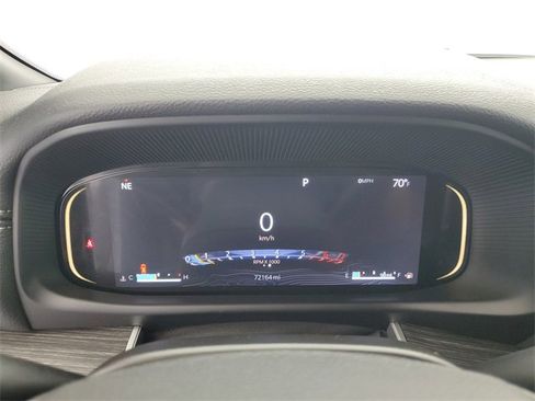 Used 2024 Jeep Wagoneer L Series II w/ Flexible Seating Group image 24