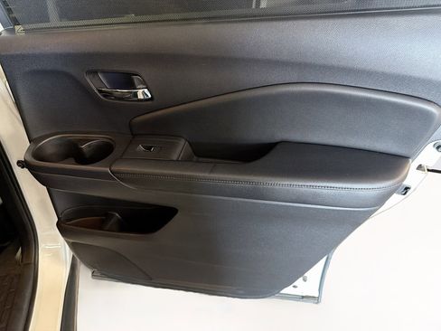 Used 2019 Honda Pilot Elite image 33