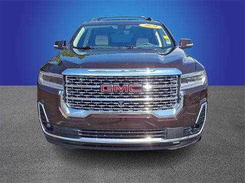 Used 2021 GMC Acadia Denali w/ Denali Technology Package image 2
