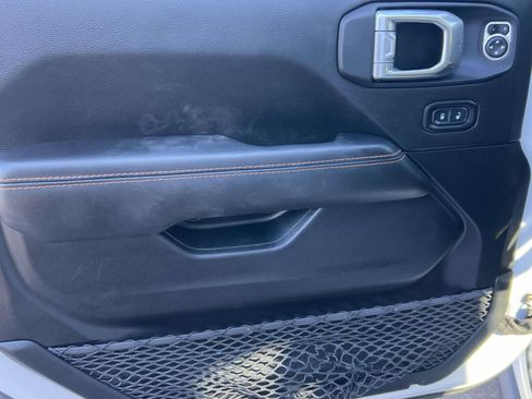 Used 2021 Jeep Gladiator Mojave image 26