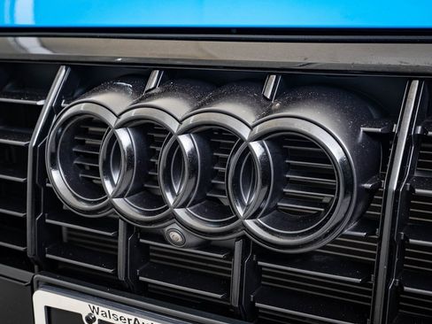 Used 2022 Audi Q3 2.0T Premium Plus image 3