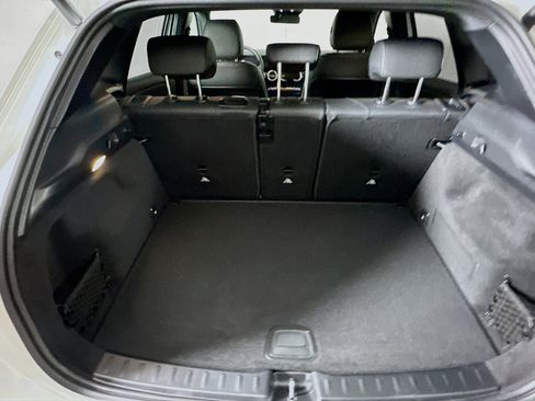 Used 2025 Mercedes-Benz GLA 250 4MATIC image 28