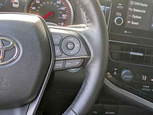 Used 2022 Toyota Camry XSE image 14