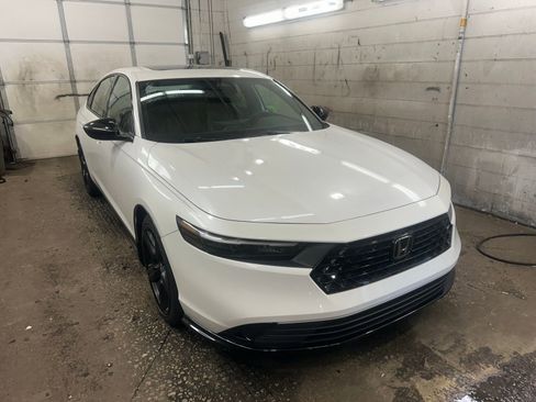 Used 2023 Honda Accord Sport image 5