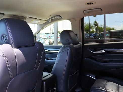 Used 2018 Buick Enclave Essence w/ Trailering Package FWD image 36