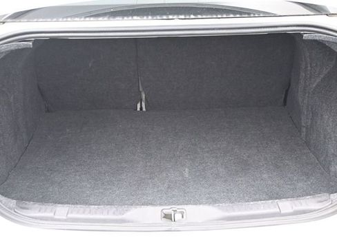 Used 2012 Nissan Sentra 2.0 SR w/ Convenience Pkg image 20