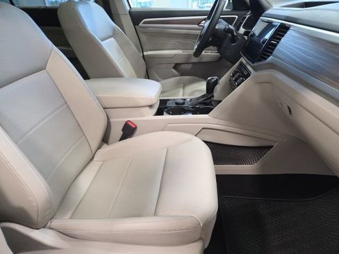 Certified 2021 Volkswagen Atlas SEL AWD/4WD image 26
