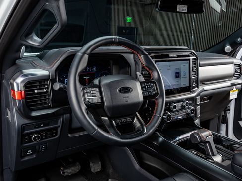 Used 2025 Ford F150 Raptor image 17