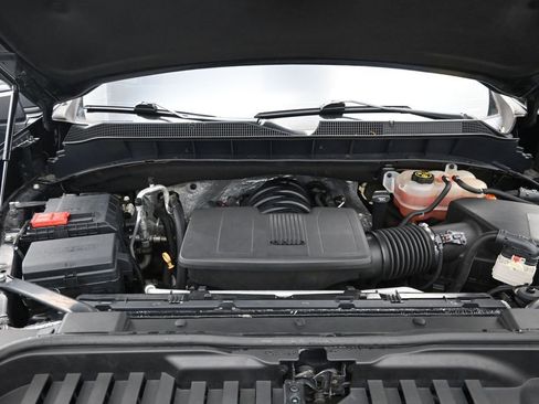 Used 2019 Chevrolet Silverado 1500 LT Trail Boss AWD/4WD image 13