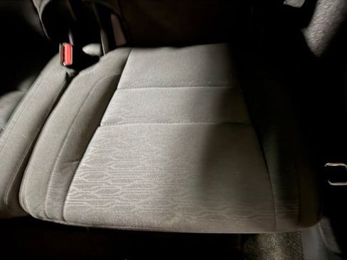 Used 2022 Dodge Durango SXT w/ Anodized Platinum Package AWD/4WD image 21