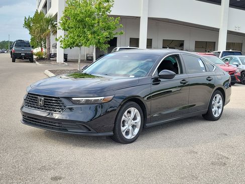 Certified 2024 Honda Accord LX image 3