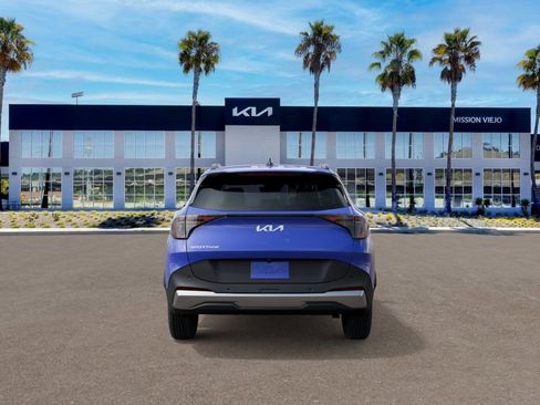 New 2026 Kia Sportage EX FWD image 5