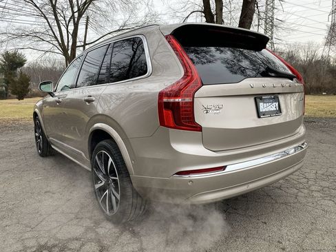 Used 2023 Volvo XC90 B6 Plus AWD/4WD image 5
