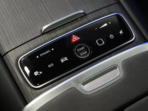 Used 2023 Mercedes-Benz EQS 580 4MATIC Sedan image 26