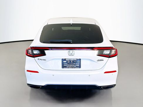 Used 2024 Honda Civic Sport Touring image 6