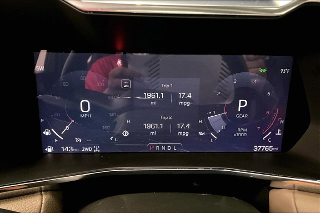 Used 2023 GMC Canyon Denali AWD/4WD image 29