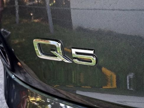 Used 2023 Audi Q5 2.0T Premium w/ Convenience Package AWD/4WD image 10