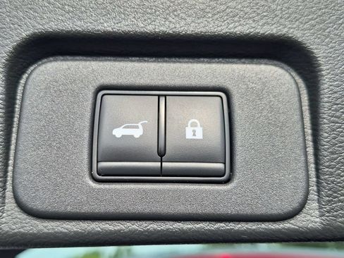 Used 2023 Nissan Rogue SV w/ SV Premium B Package AWD/4WD image 27