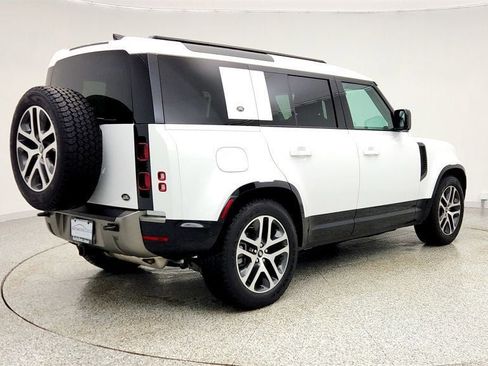 Used 2022 Land Rover Defender 110 X-Dynamic HSE image 5