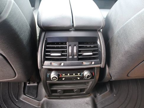 Used 2017 BMW X5 xDrive40e AWD/4WD image 34
