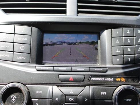 Used 2017 Ford Explorer 4WD image 3