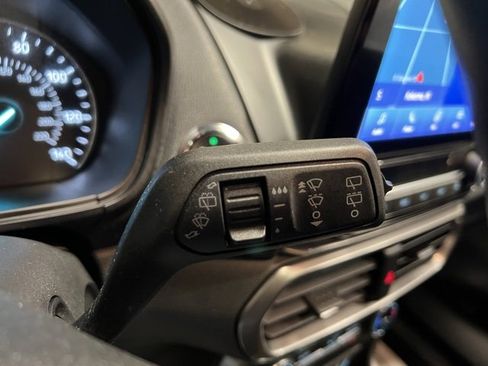 Used 2020 Ford EcoSport SE w/ SE Convenience Package image 34