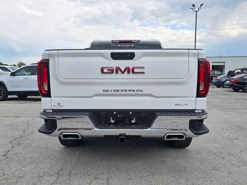Used 2025 GMC Sierra 1500 SLT w/ SLT Premium Plus Package AWD/4WD image 4