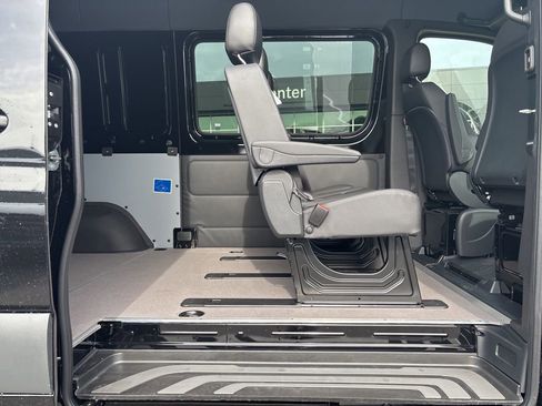 New 2026 Mercedes-Benz Sprinter 2500 image 20