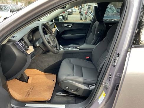 New 2026 Volvo XC60 B5 Plus w/ Climate Package AWD/4WD image 11