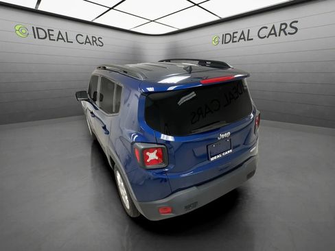 Used 2021 Jeep Renegade Latitude FWD image 7