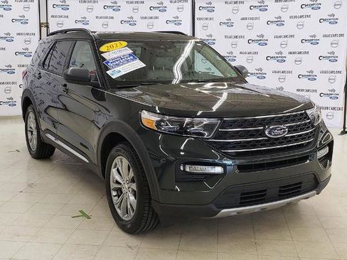 Certified 2023 Ford Explorer XLT w/ Equipment Group 202A AWD/4WD image 1
