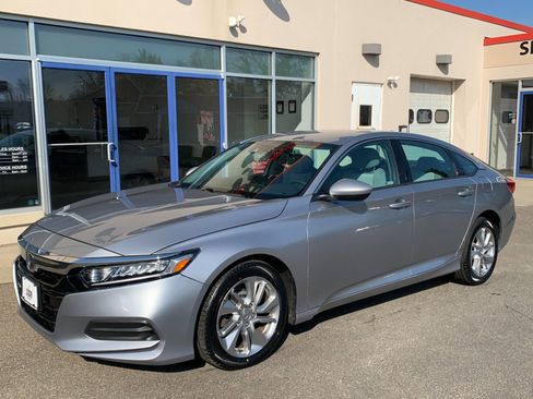 Used 2018 Honda Accord LX image 1