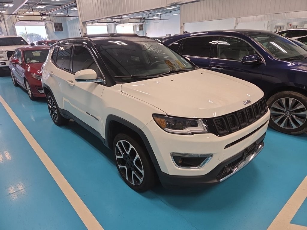 Used 2018 Jeep Compass Limited w/ Navigation Group AWD/4WD image 6