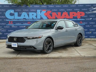 New 2025 Honda Accord SE